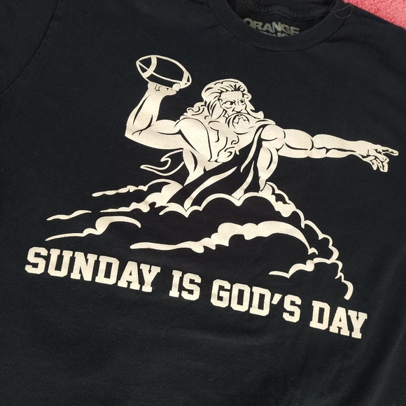SUNDAY IS GOD'S DAY T SHIRT L - Picture 2 of 4